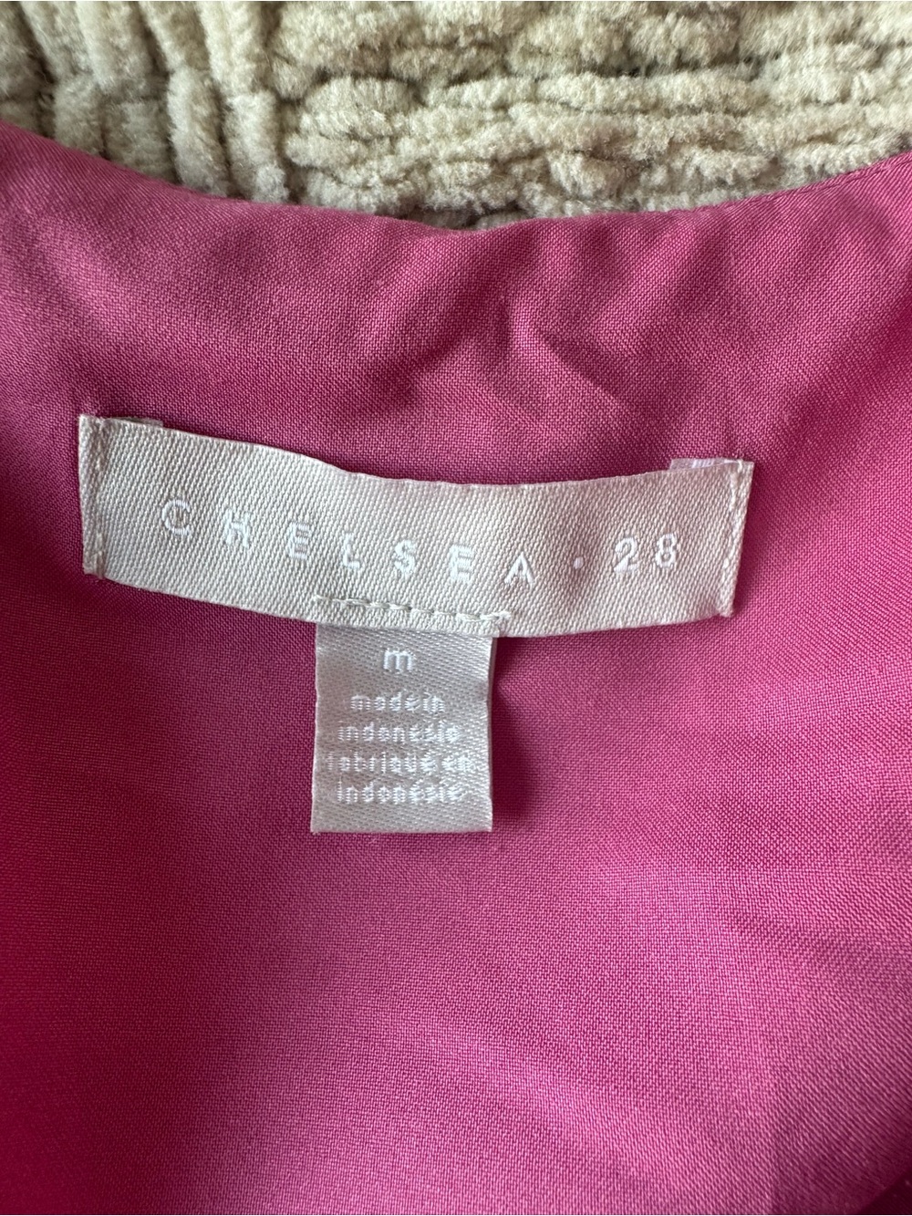 Chelsea28 Flutter Sleeve Faux Wrap Midi Dress in Pink Allison Bloom Size M - Picture 5 of 6